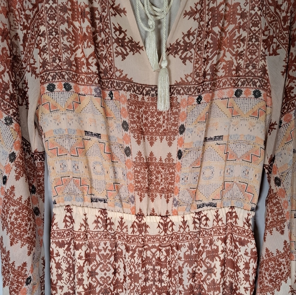 Mossimo Red and Beige Long Sleeved Maxi Dress Medium - Picture 2 of 6